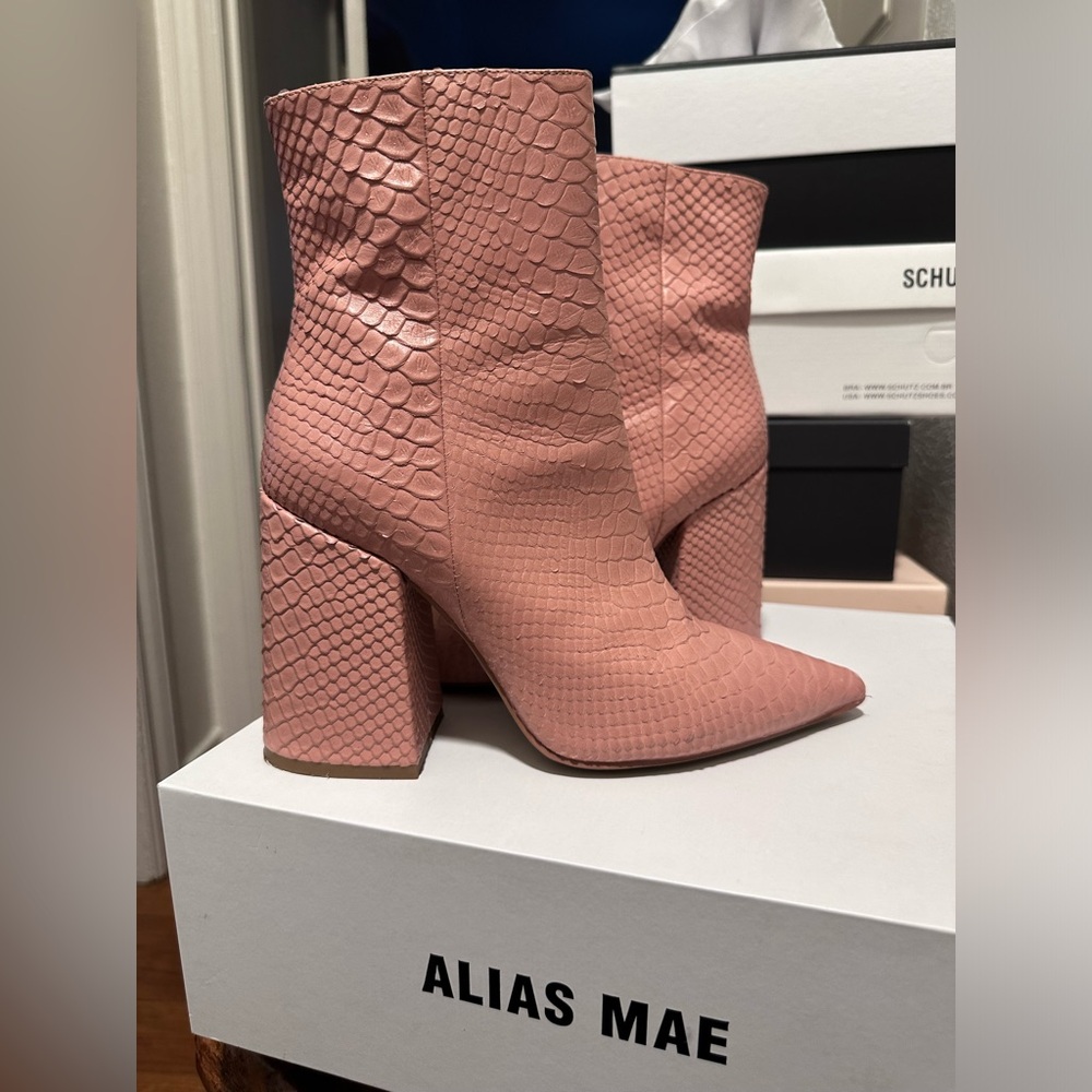 Alias Mae Pink Snake Boots